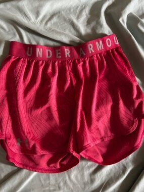 under armour size extra small womens work out gym athletic shorts pink
